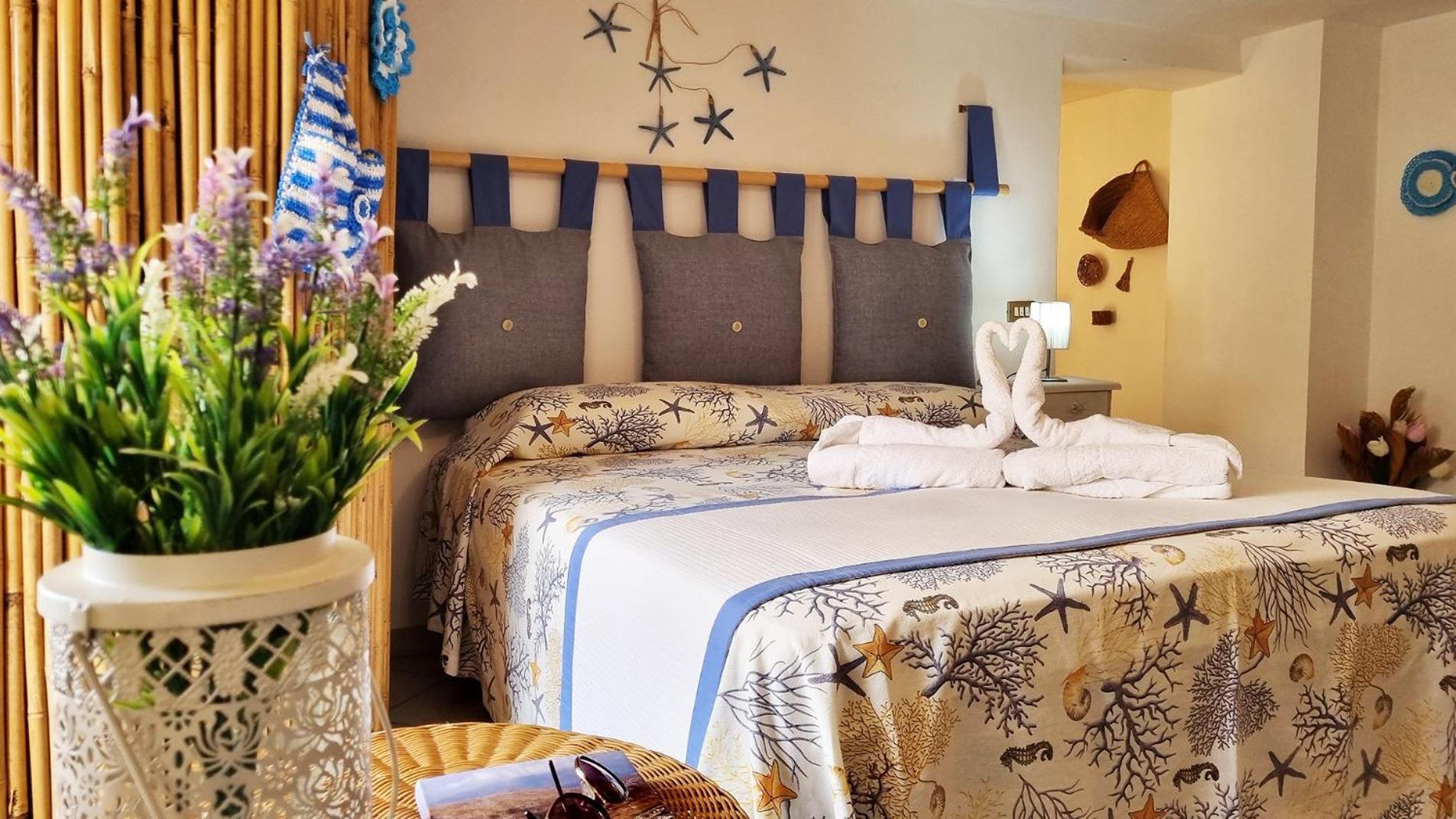 Casa Vacanza Vista Mare كوستوناتشي المظهر الخارجي الصورة
